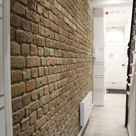 Rent Express Green Lane Apartamento